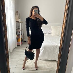 Leifsdottir Black Long Sleeve Dress